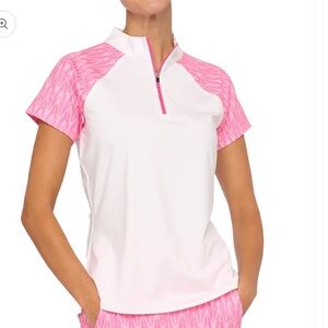 NWT Belyn Key Raglan Short Sleeve Chalk White Pink Feather Print Top Small Golf